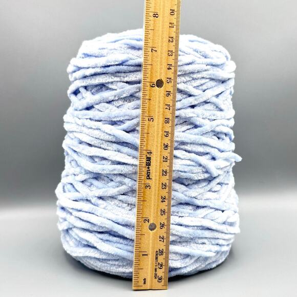Yarn Chunky Chenille Light Blue Cone 1.55lb VTG Spinrite B#122844 Skys The Limit - Picture 2 of 6